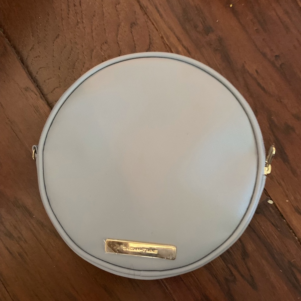 Tartan + Twine Grey Round Pouch